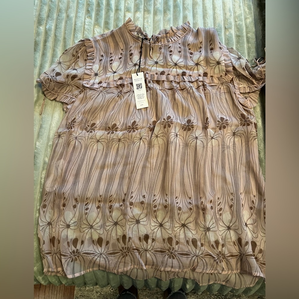 Brand New no rips never worn